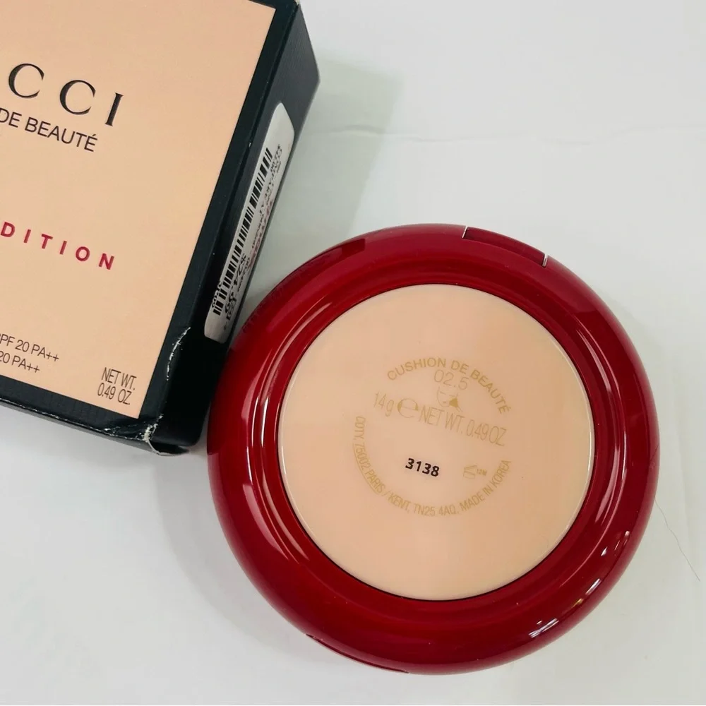 NIB Gucci Cushion de Beauté Foundation - Limited Edition #02.5